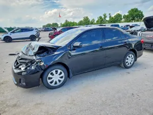 Toyota Corolla 1.8L 4 2013