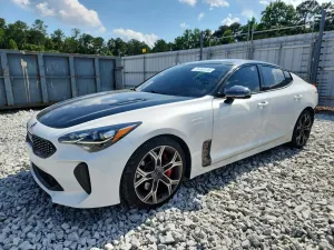 Kia Stinger 3.3L 6 2020