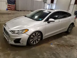 Ford Fusion 2.0L 4 2019