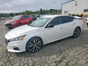 Nissan Altima 2.5L 4 2022