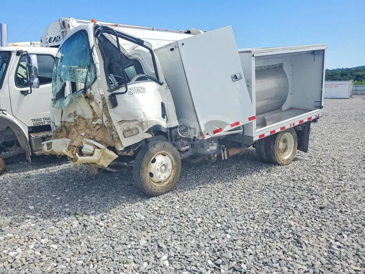 Isuzu NPR 6.6L 8 2020