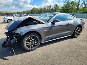 Ford Mustang 5.0L 8 2020
