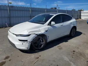 Tesla Model Y 2026