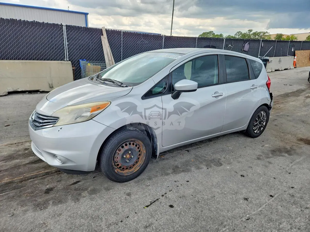 Nissan Versa 1.6L 4 2016