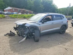 Volkswagen Taos 1.5L 4 2022