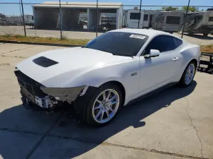 Ford Mustang 5.0L 8 2026