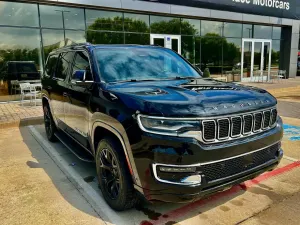 Jeep Wagoneer 5.7L 8 2022