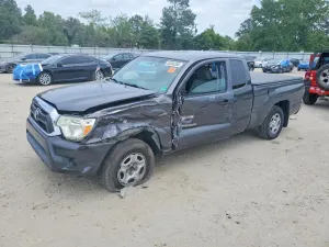 Toyota Tacoma 2.7L 4 2014