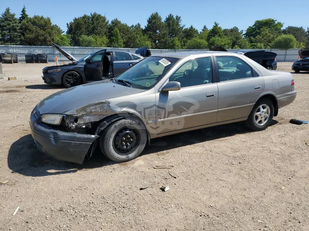 Toyota Camry CE 2.2L 4 1998