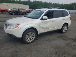 Subaru Forester 2.5L 4 2011