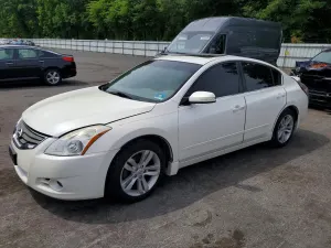 Nissan Altima 3.5L 6 2010