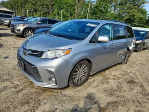 Toyota Sienna 3.5L 6 2020