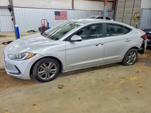 Hyundai Elantra 2.0L 4 2018
