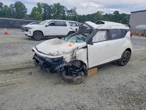 Kia Soul 2.0L 4 2025