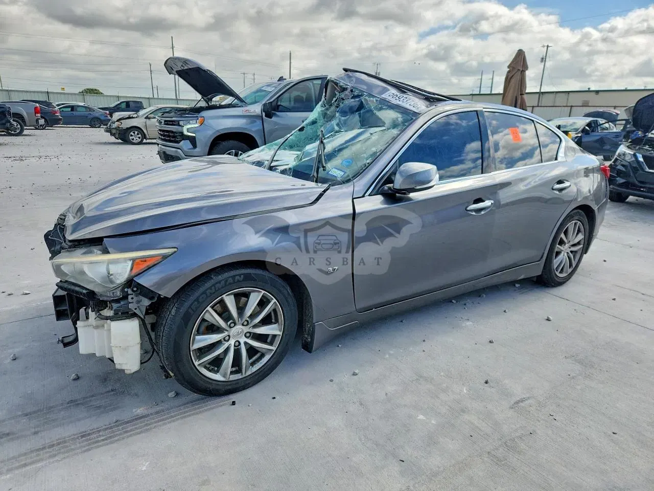 Infiniti Q50 3.7L 6 2014