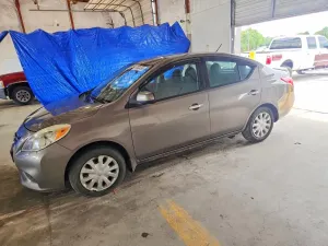 Nissan Versa 1.6L 4 2014
