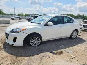 Mazda 3 2.0L 4 2012