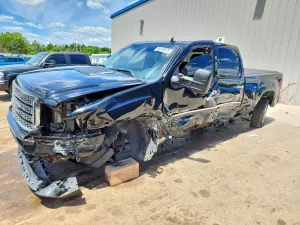 GMC Sierra 6.6L 8 2012