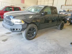 RAM 1500 5.7L 8 2015