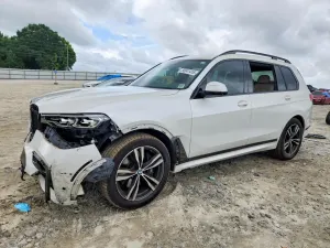 BMW X7 3.0L 6 2021