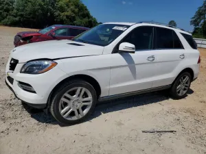 Mercedes-Benz ML 3.5L 6 2015