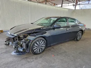 Nissan Altima 2.5L 4 2025