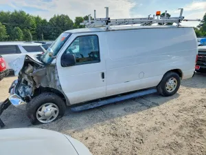 Ford Econoline 4.6L 8 2010