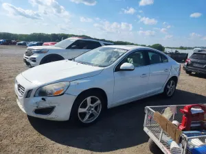 Volvo S60 2.4L 5 2012
