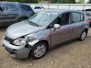 Nissan Versa 1.8L 4 2009
