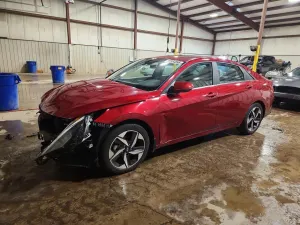 Hyundai Elantra 2.0L 4 2023
