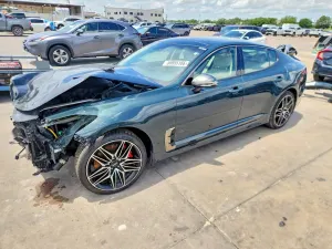 Kia Stinger 3.3L 6 2022
