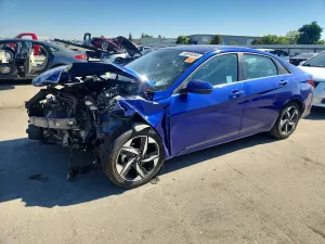 Hyundai Elantra 2.0L 4 2023