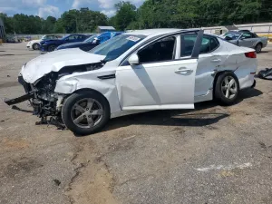 Kia Optima 2.4L 4 2015