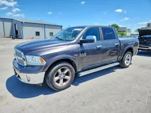 RAM 1500 5.7L 8 2015