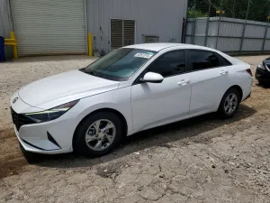 Hyundai Elantra 2.0L 4 2021
