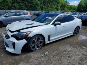 Kia Stinger 3.3L 6 2019