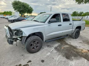 Dodge Dakota 3.7L 6 2006