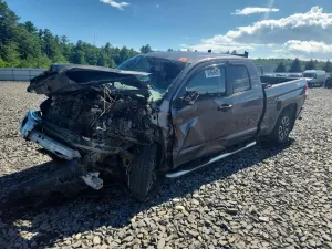 Toyota Tundra 5.7L 8 2014