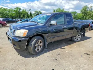 Nissan Titan 5.6L 8 2004