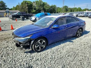 Hyundai Elantra 2.0L 4 2021