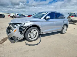 Audi Q5 2.0L 4 2018