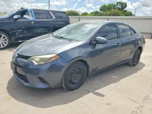 Toyota Corolla 2015