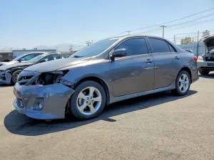 Toyota Corolla 1.8L 4 2013