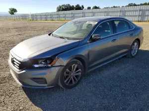 Volkswagen Passat 2.0L 4 2020