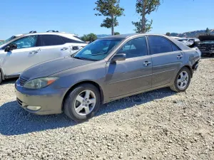 Toyota Camry 3.0L 6 2003