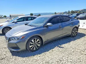 Nissan Sentra 2.0L 4 2023