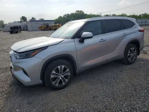 Toyota Highlander 2.4L 4 2023
