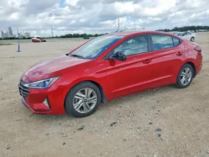 Hyundai Elantra 2.0L 4 2020
