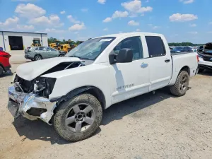 Nissan Titan 5.6L 8 2005