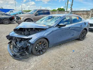 Mazda 3 2.5L 4 2025